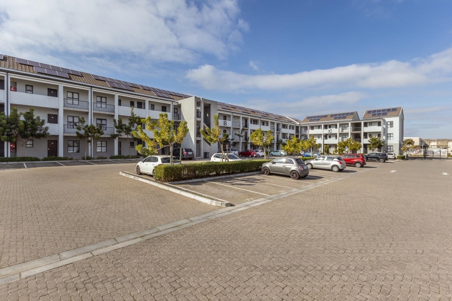 To Let 0 Bedroom Property for Rent in Buhrein Western Cape
